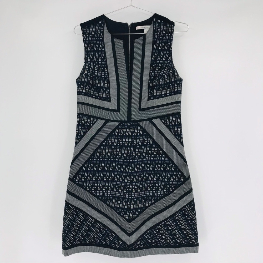 Diane Von Furstenberg  Sleeveless Geometric Mini Dress Size 6 - Picture 2 of 11
